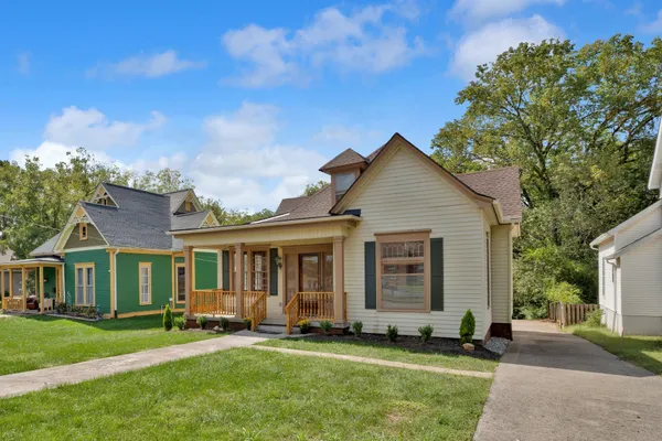 $395,000 | 115 North Main Street, Springfield, TN 37172