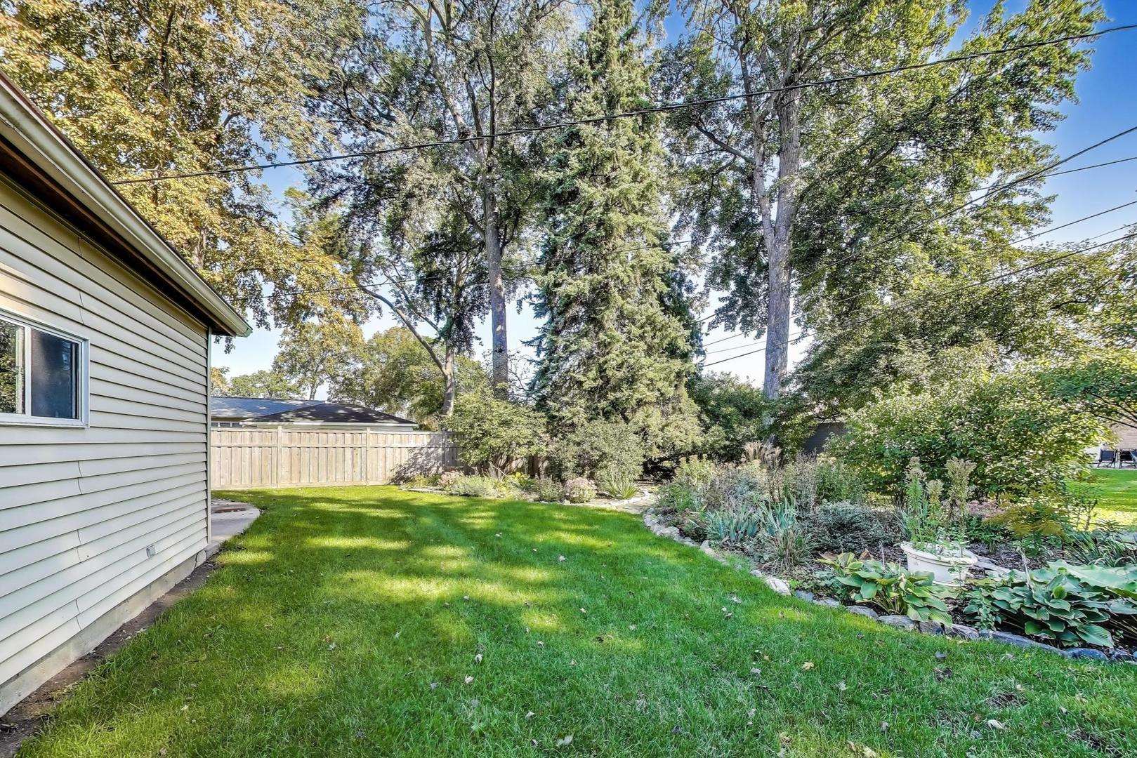 8849 Mc Vicker Avenue Morton Grove, IL 60053 - Photo 19 of 23