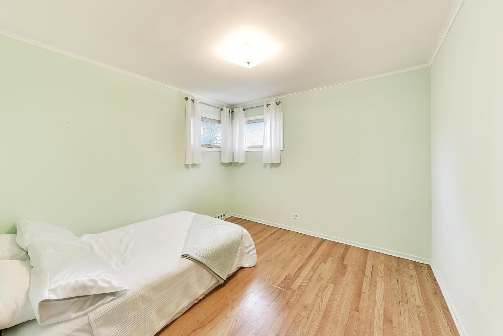 8849 Mc Vicker Avenue Morton Grove, IL 60053 - Photo 10 of 23