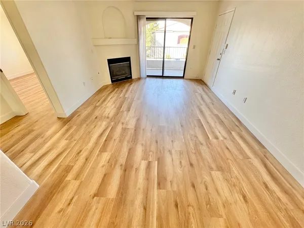 $1,495 | 950 Seven Hills Drive, Unit 1624, Henderson, NV 89052