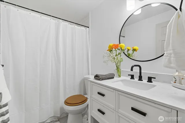 $479,000 | 1210 Northwest Huckle Drive, Bremerton, WA 98311