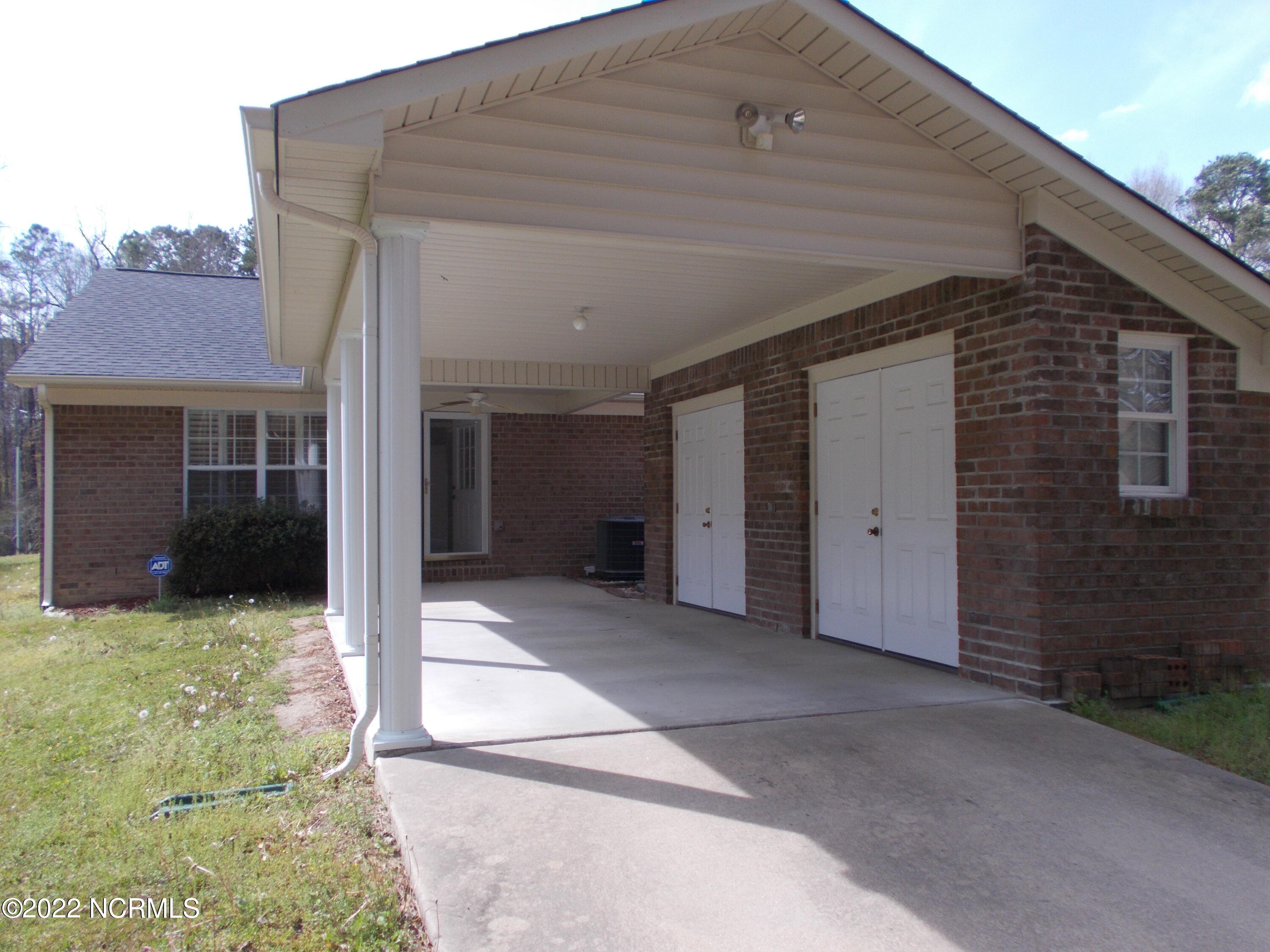 1927 Holly Ridge Road Kinston, NC 28504 - Photo 8 of 11 DSCN1830