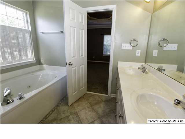 248 Victoria Station Alabaster, AL 35114 - Photo 27 of 31