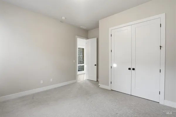 $1,180,000 | 2976 East Parulo Drive, Meridian, ID 83642