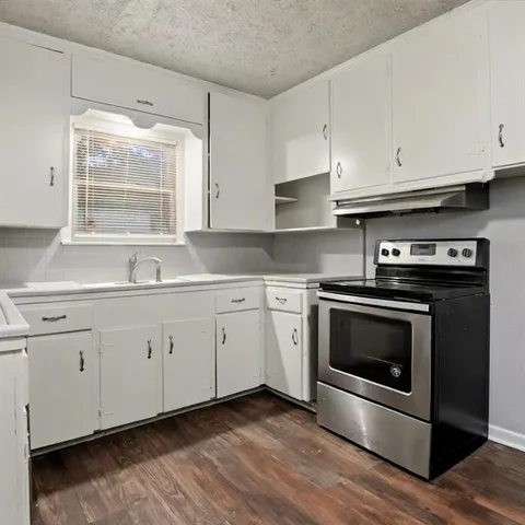 $1,695 | 4204 Pate Drive, Fort Worth, TX 76119