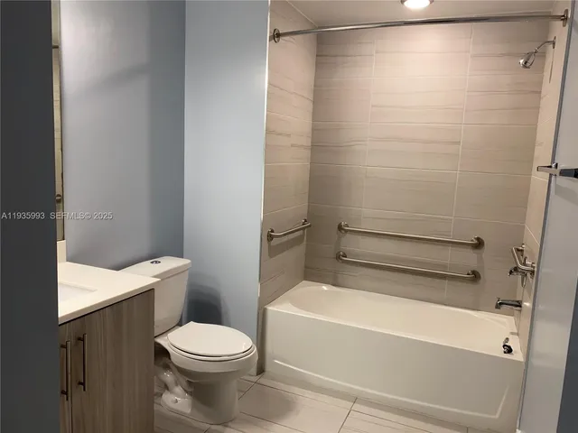 $1,326 | 19755 Southwest 110th Court, Unit 513, Miami, FL 33157