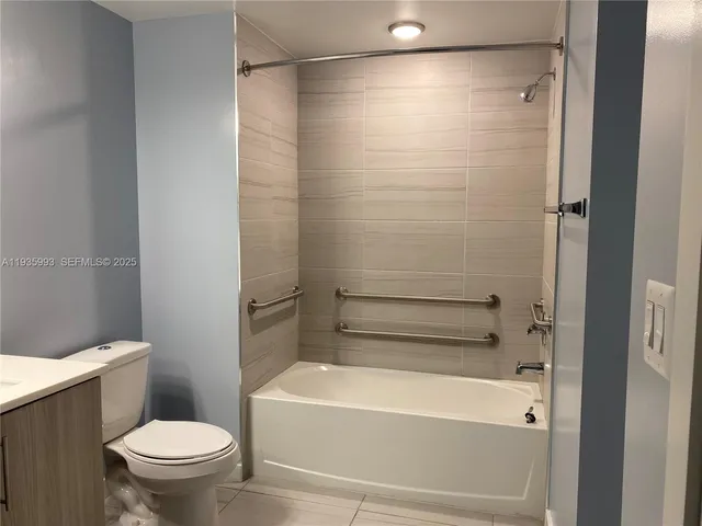 $1,326 | 19755 Southwest 110th Court, Unit 513, Miami, FL 33157