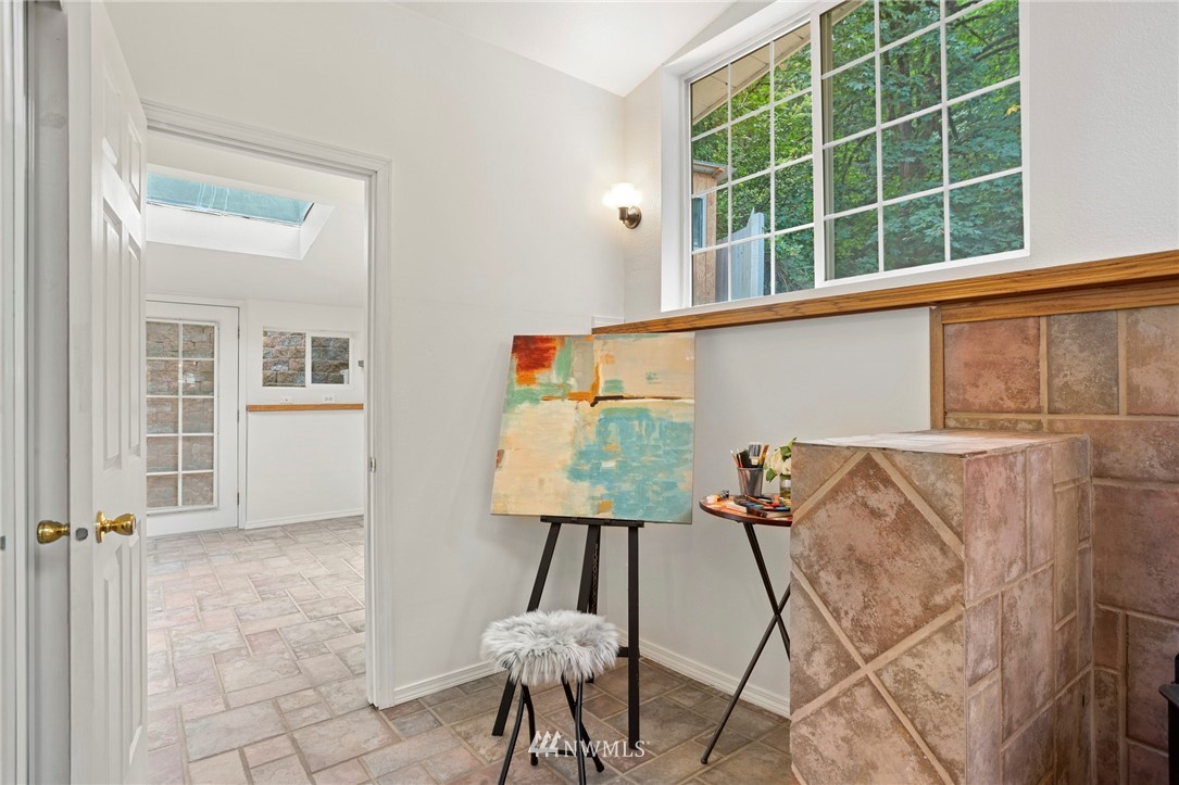 17415 Renton Issaquah Road Southeast Renton, WA 98059 - Photo 18 of 37 wooden floor with a window