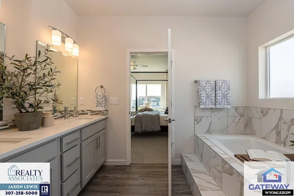 $774,400 | 2541 Bleu Circle, Casper, WY 82609