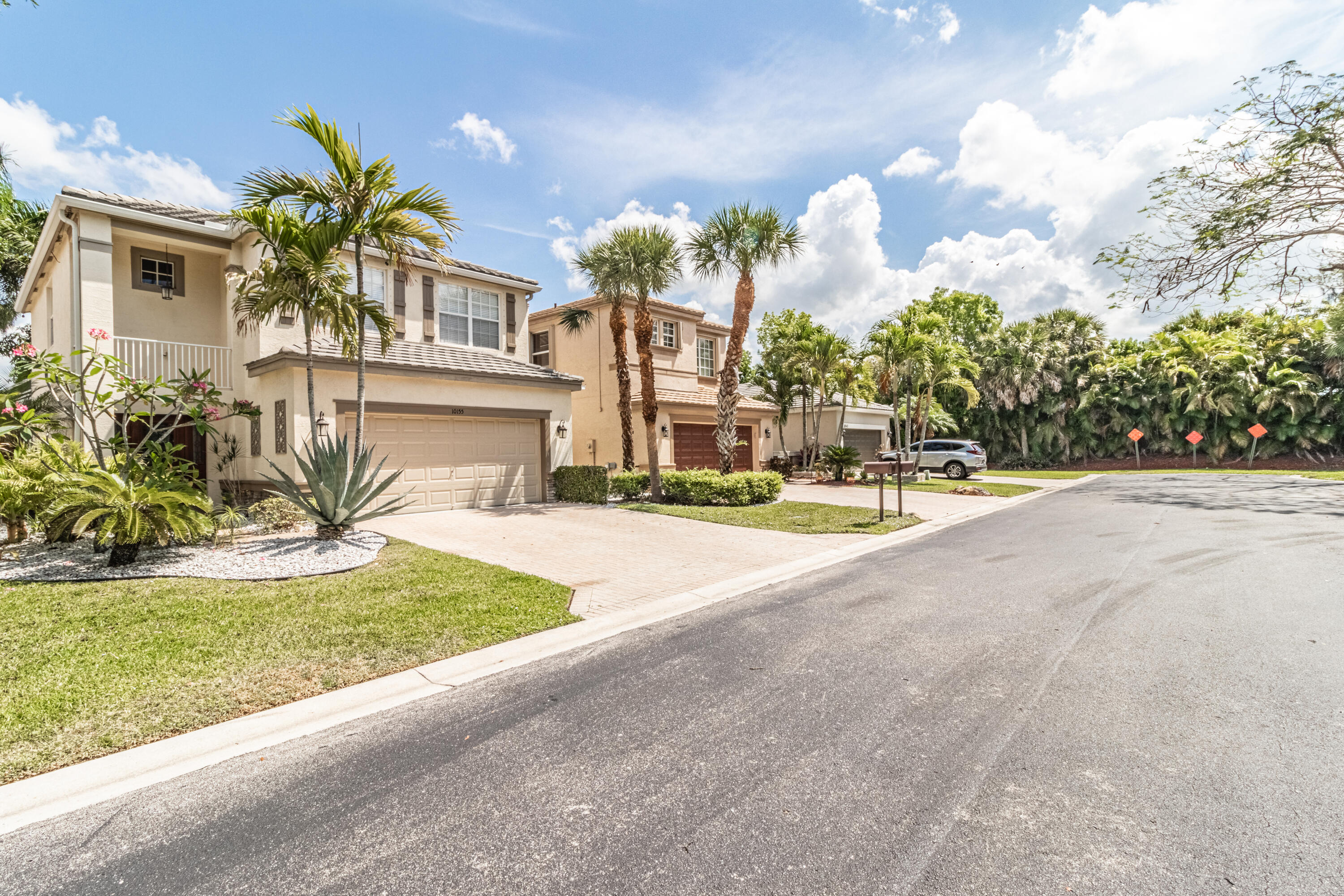 10155 Foal Road Lake Worth, FL 33449 - Photo 2 of 33 Street