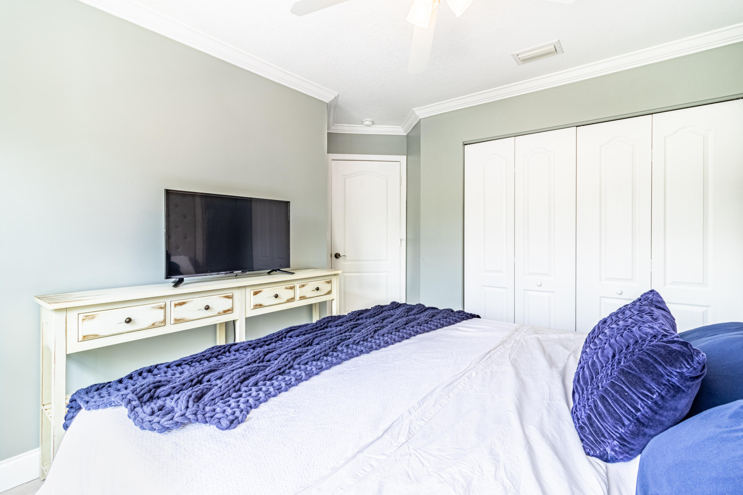 10155 Foal Road Lake Worth, FL 33449 - Photo 21 of 33 Room 3