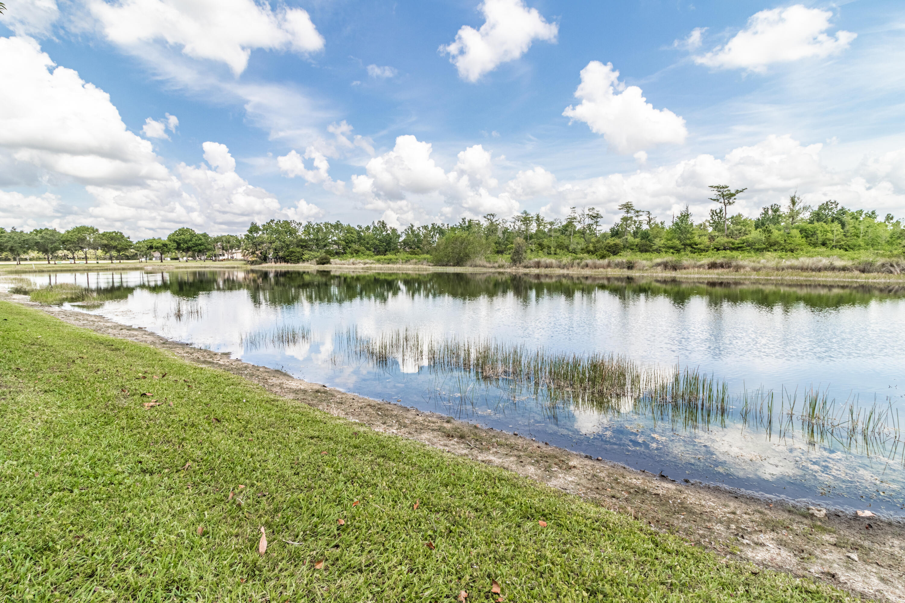 10155 Foal Road Lake Worth, FL 33449 - Photo 27 of 33 Lake