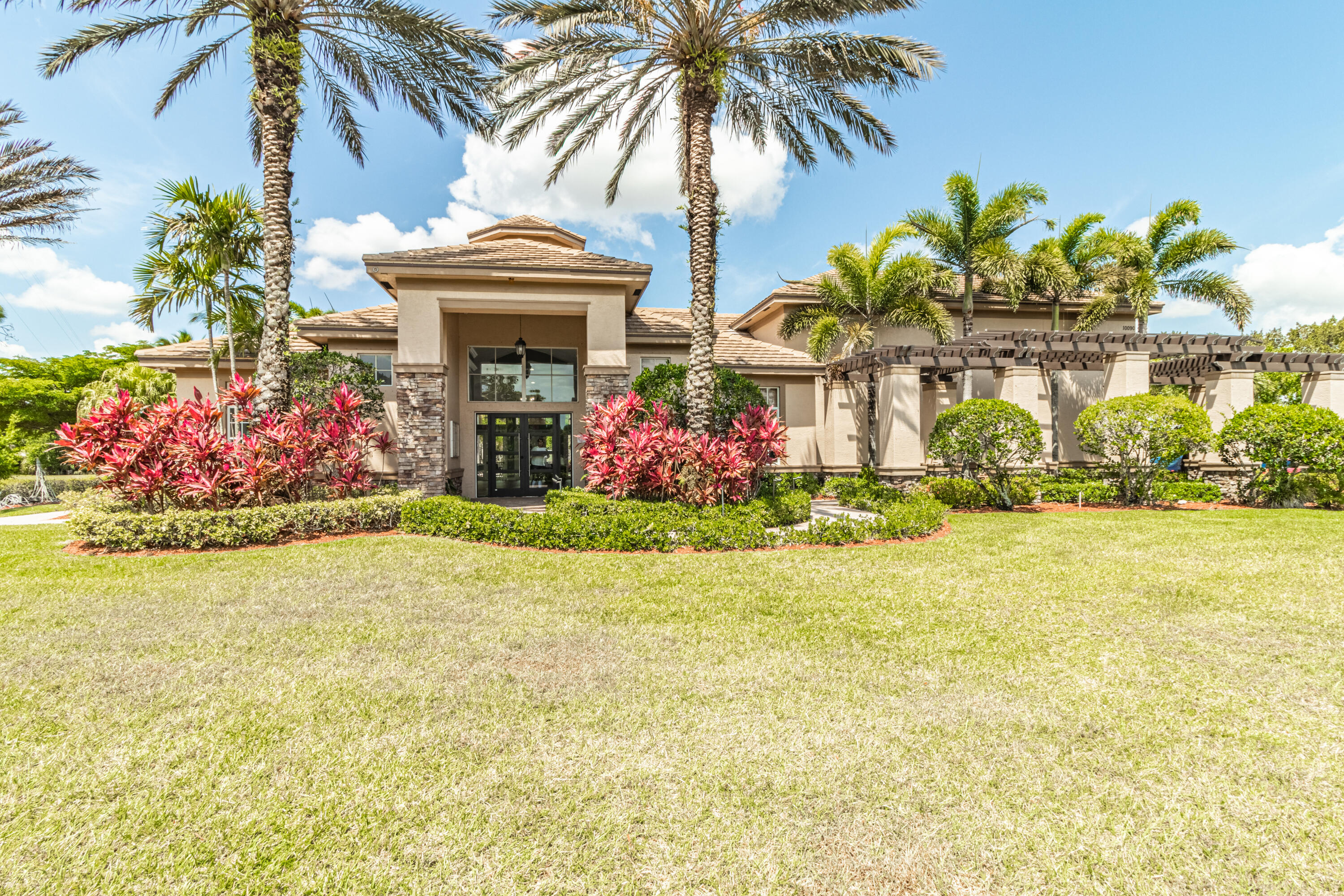 10155 Foal Road Lake Worth, FL 33449 - Photo 29 of 33 Club House
