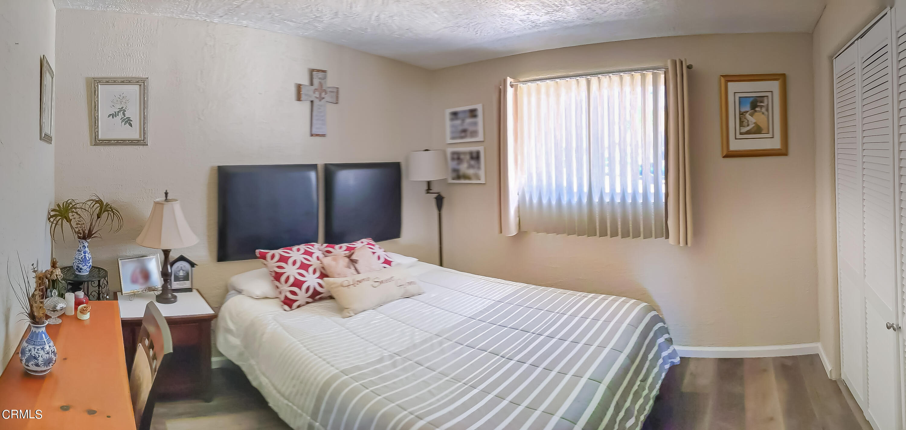 834 Rialto Street Oxnard, CA 93035 - Photo 9 of 26 Foto-12