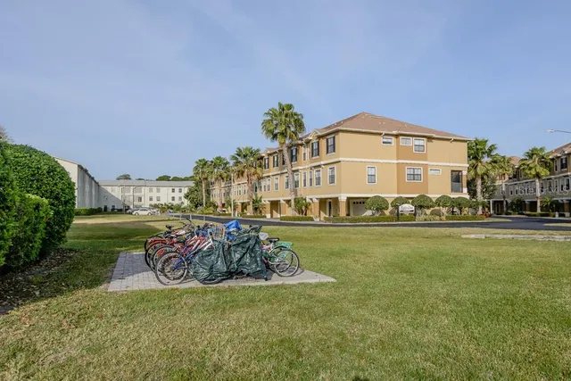 $175,000 | 2700 Bayshore Boulevard, Unit 2310, Dunedin, FL 34698
