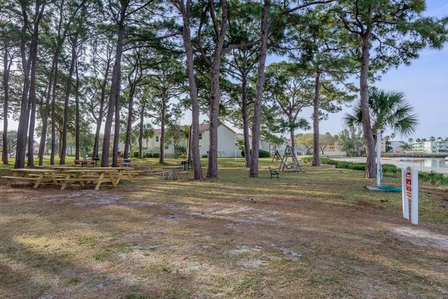 $175,000 | 2700 Bayshore Boulevard, Unit 2310, Dunedin, FL 34698