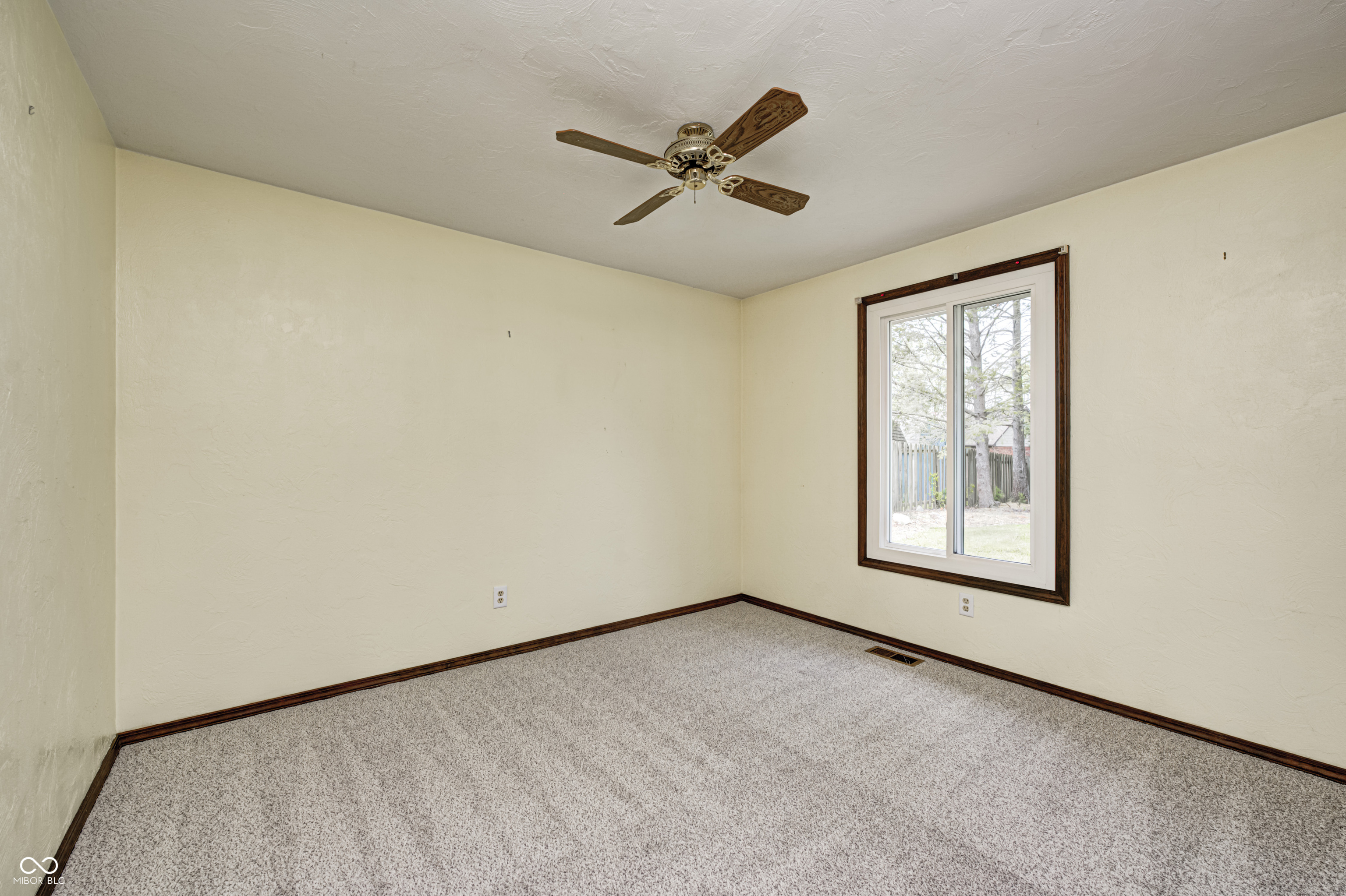 101 North Westbury Road Pendleton, IN 46064 - Photo 25 of 33 Gallery Image 25