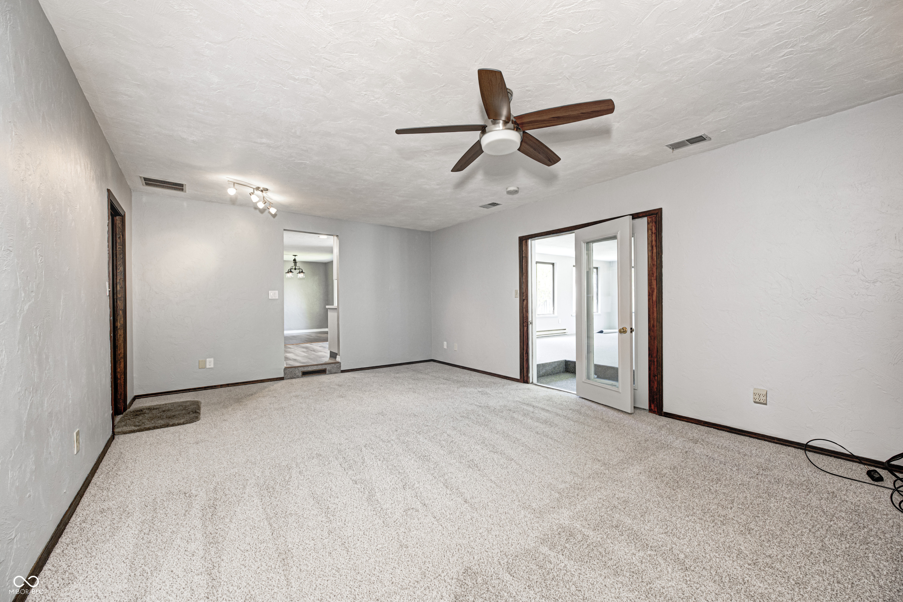 101 North Westbury Road Pendleton, IN 46064 - Photo 6 of 33 Gallery Image 6