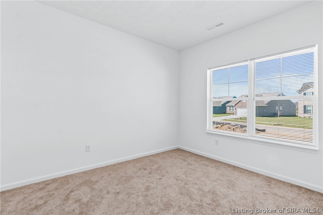 8014 Schrieber Road Floyds Knobs, IN 47119 - Photo 16 of 29