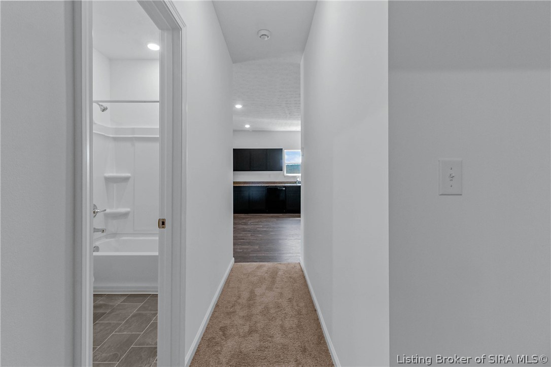 8014 Schrieber Road Floyds Knobs, IN 47119 - Photo 17 of 29