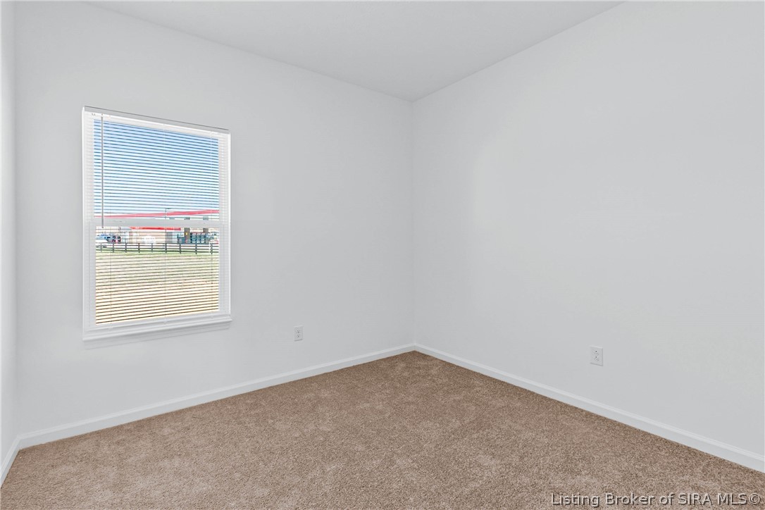 8014 Schrieber Road Floyds Knobs, IN 47119 - Photo 19 of 29