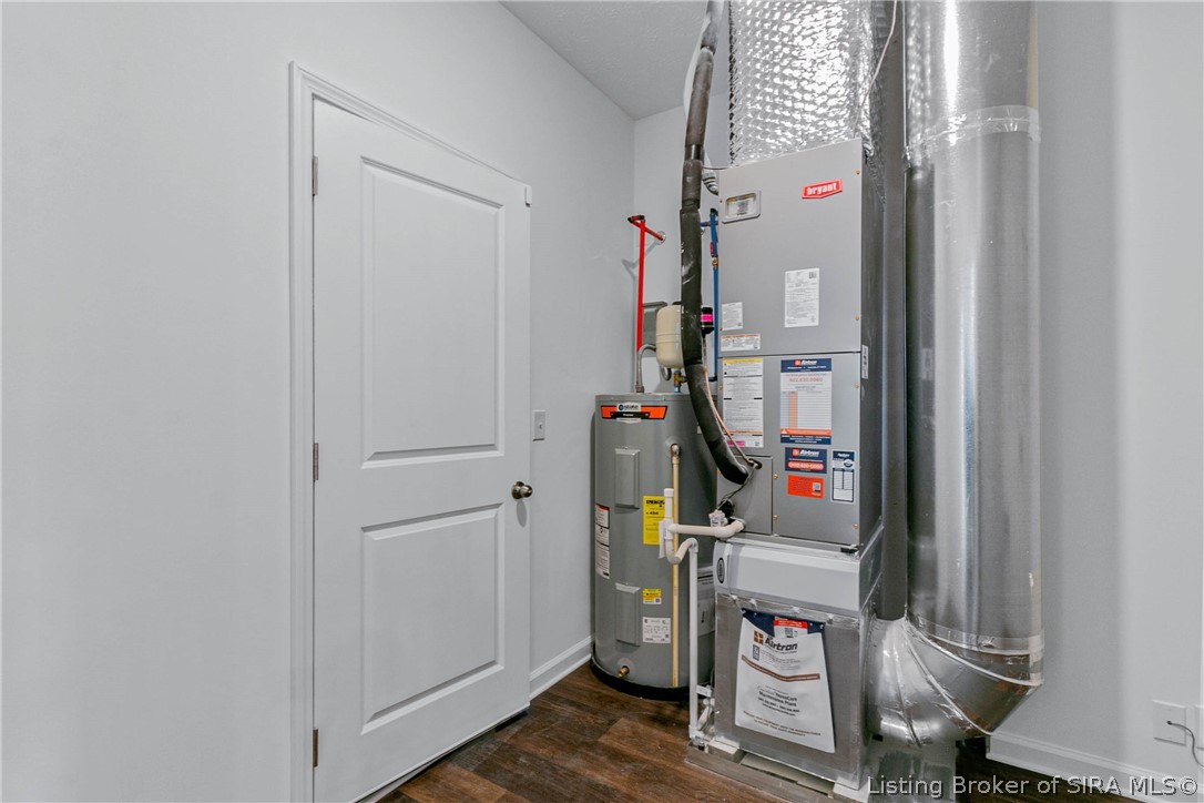 8014 Schrieber Road Floyds Knobs, IN 47119 - Photo 24 of 29