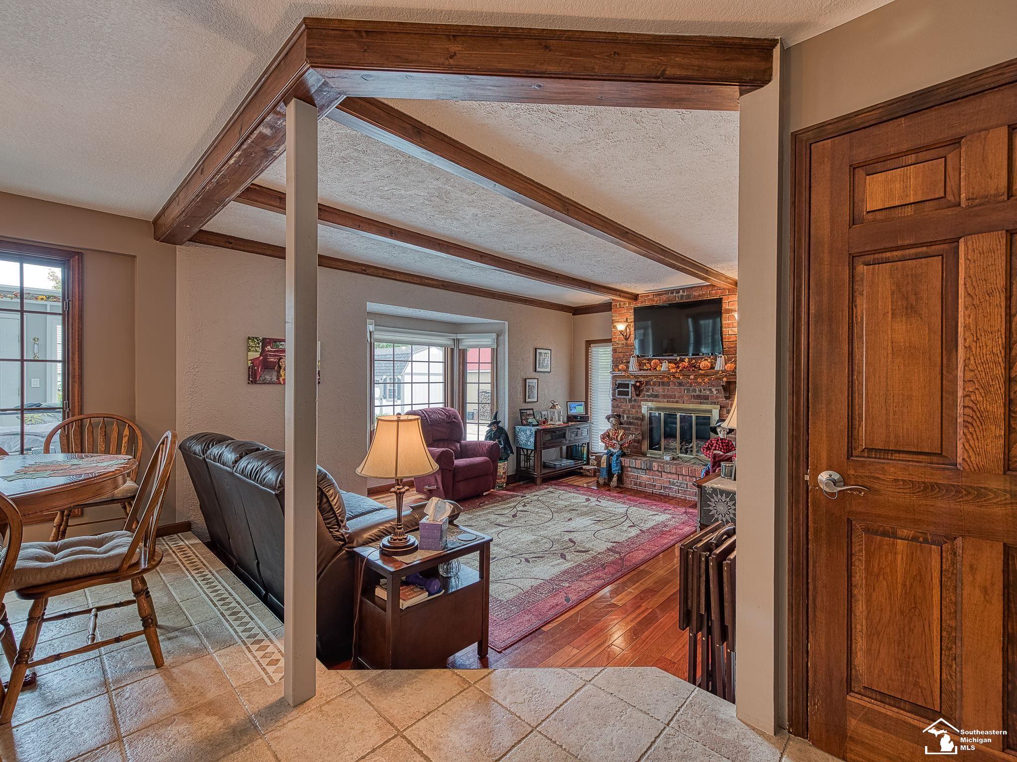 5014 East Dunbar Road Monroe, MI 48161 - Photo 13 of 64