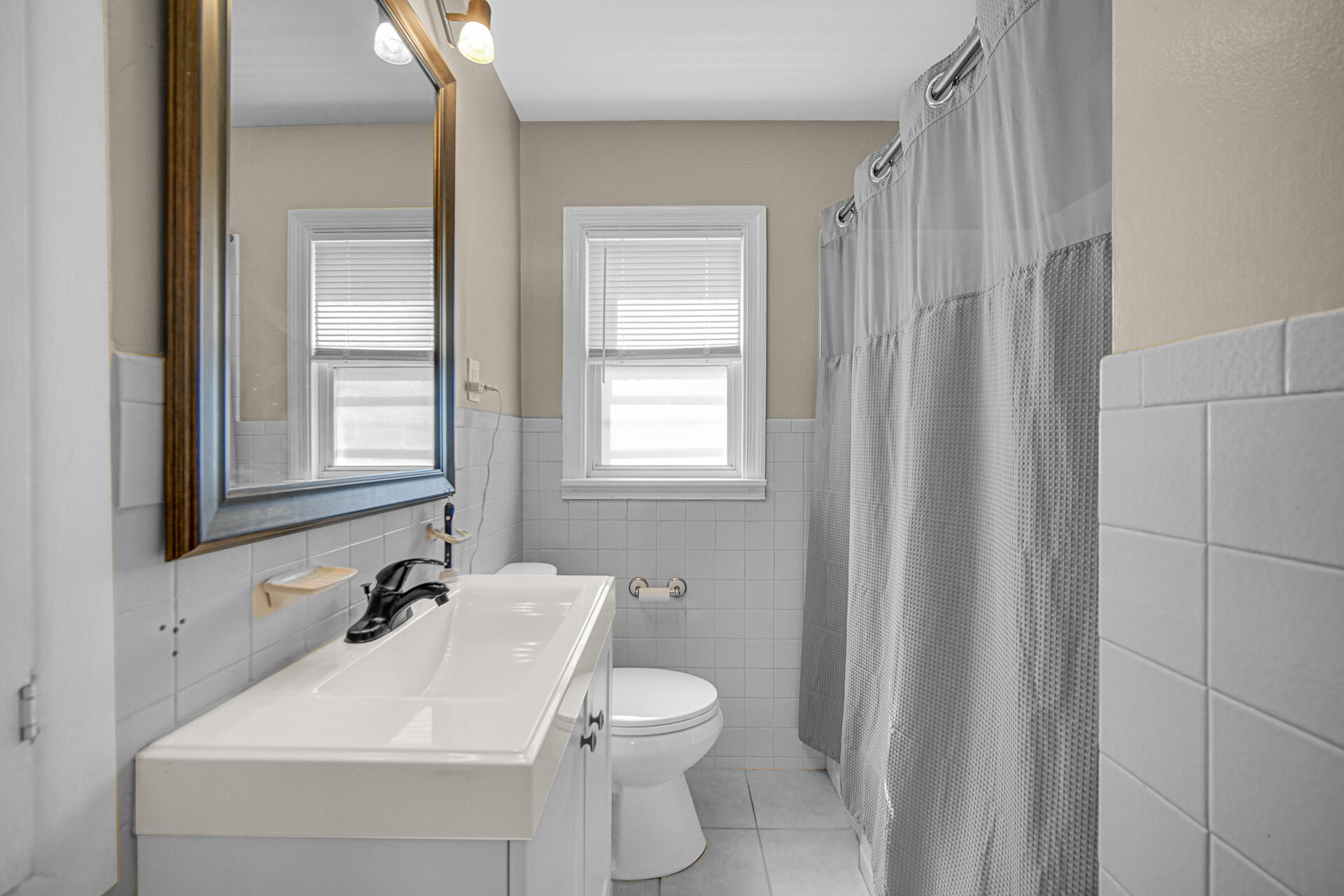 434 West Walnut Street Crown Point, IN 46307 - Photo 9 of 17 1920x1280