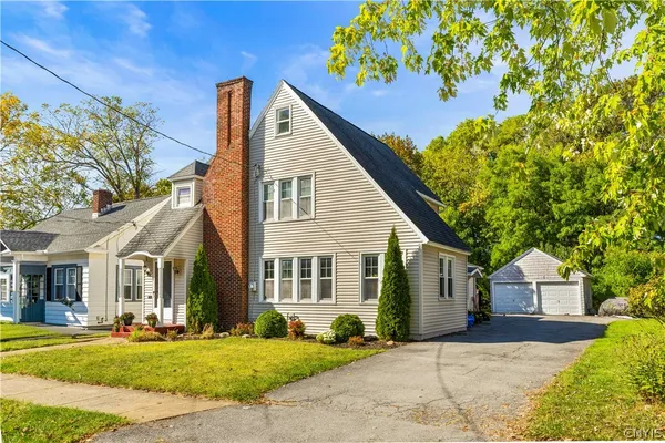 $299,900 | 2812 Ogden Place, Utica, NY 13501