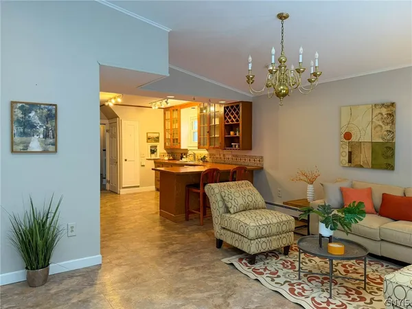 $299,900 | 2812 Ogden Place, Utica, NY 13501