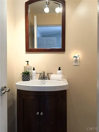 $299,900 | 2812 Ogden Place, Utica, NY 13501