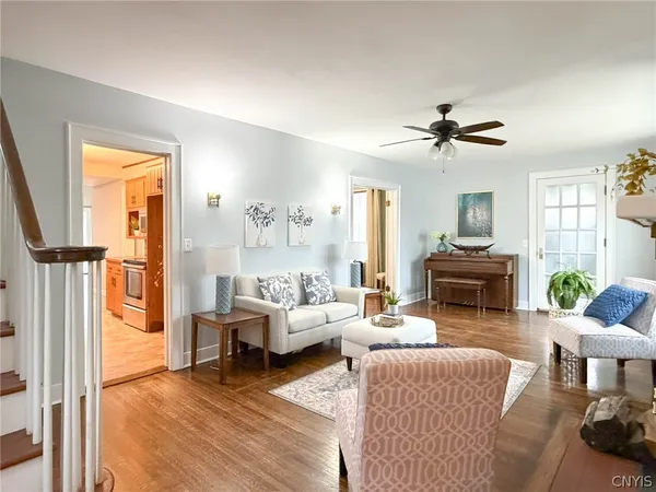 $299,900 | 2812 Ogden Place, Utica, NY 13501