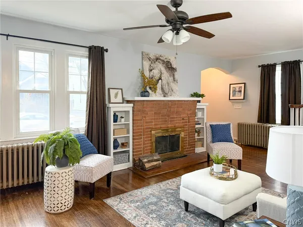 $299,900 | 2812 Ogden Place, Utica, NY 13501