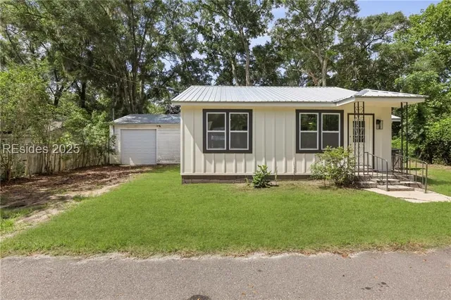 $299,000 | 105 Jaudon Street, Ridgeland, SC 29936