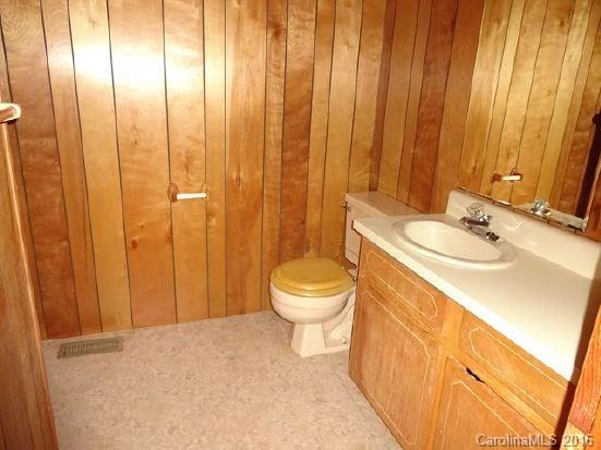 31 Upper Peeks Creek Road Franklin, NC 28734 - Photo 5 of 6 Gallery Image 5
