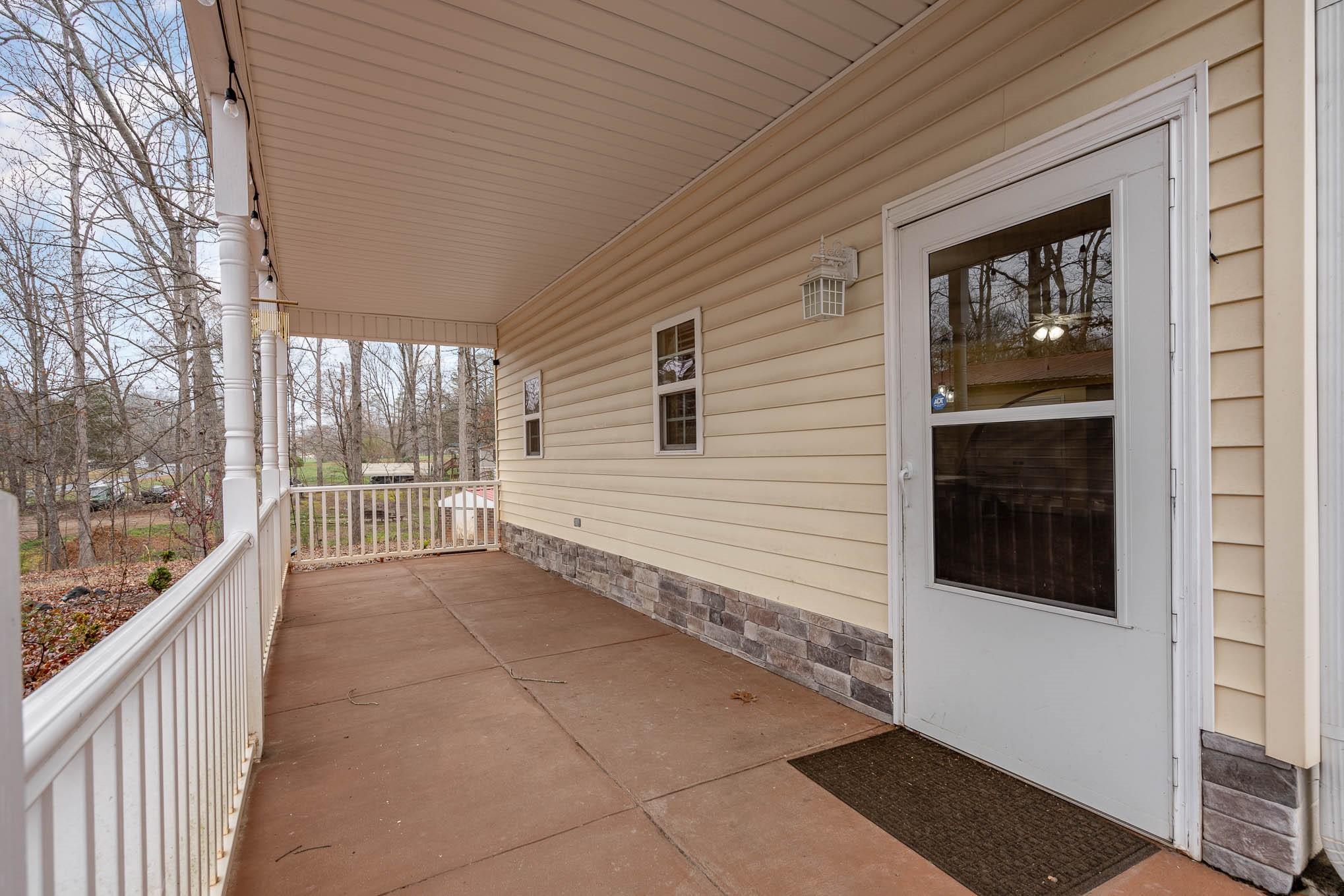 740 Shannon Meadow Road Clover, SC 29710 - Photo 4 of 31