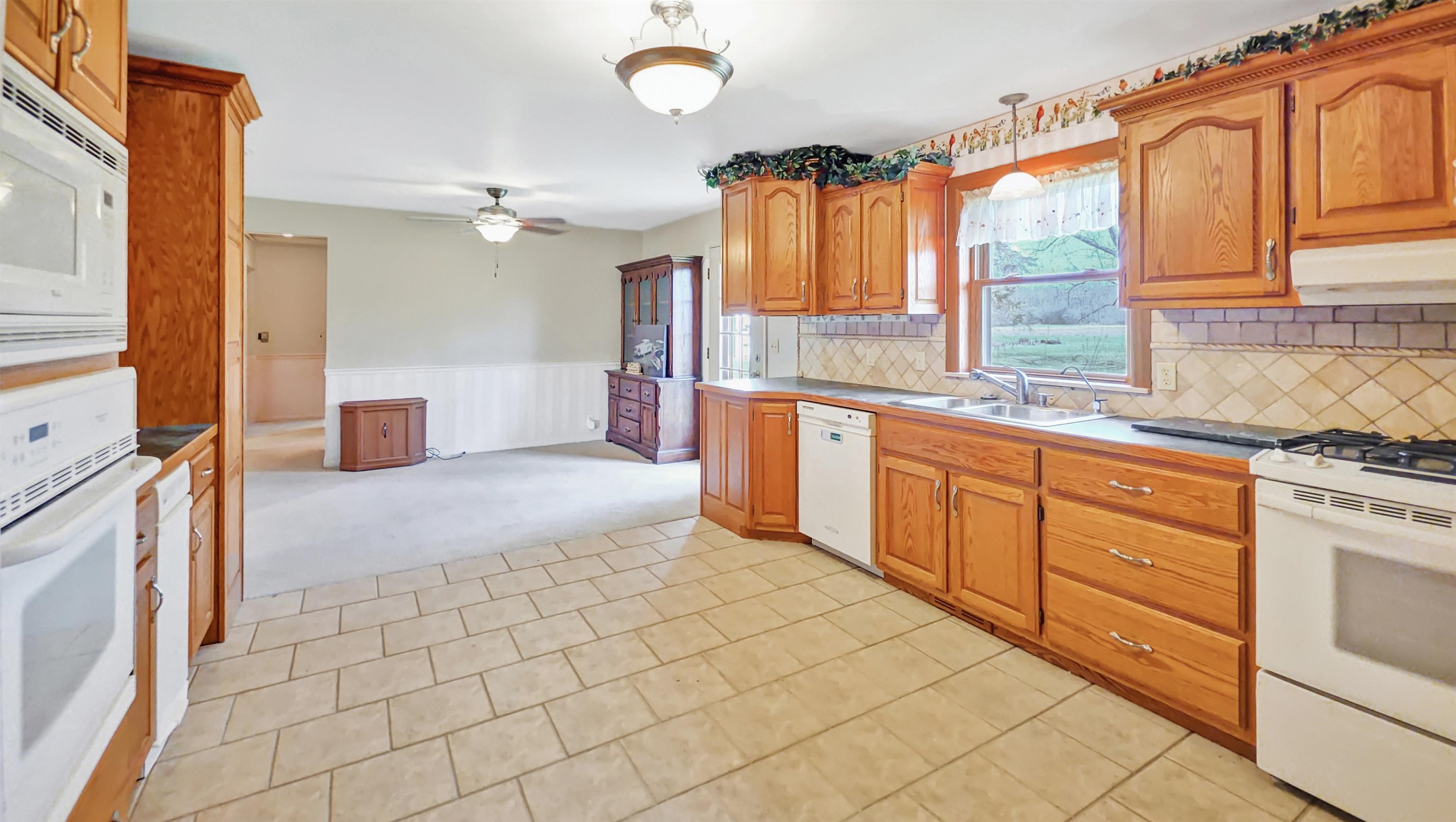 8166 North Linden Road Mount Morris, MI 48458 - Photo 9 of 23