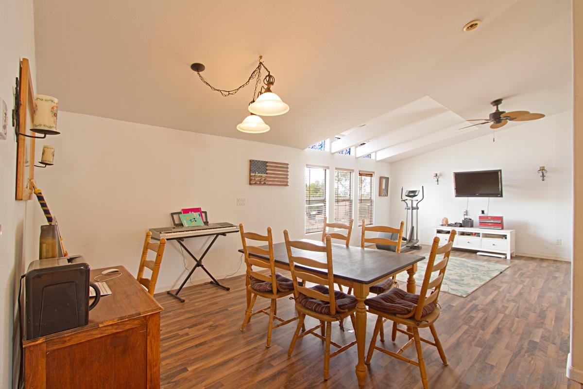 25105 Sultanas Road Homeland, CA 92548 - Photo 8 of 25 Gallery Image 8