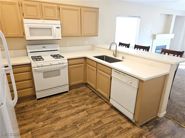 $1,850 | 3175 Castle Canyon Avenue, Henderson, NV 89052