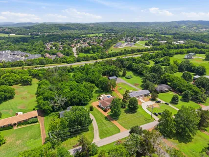 $1,100,000 | 7939 Hooten Hows Road, Nashville, TN 37221
