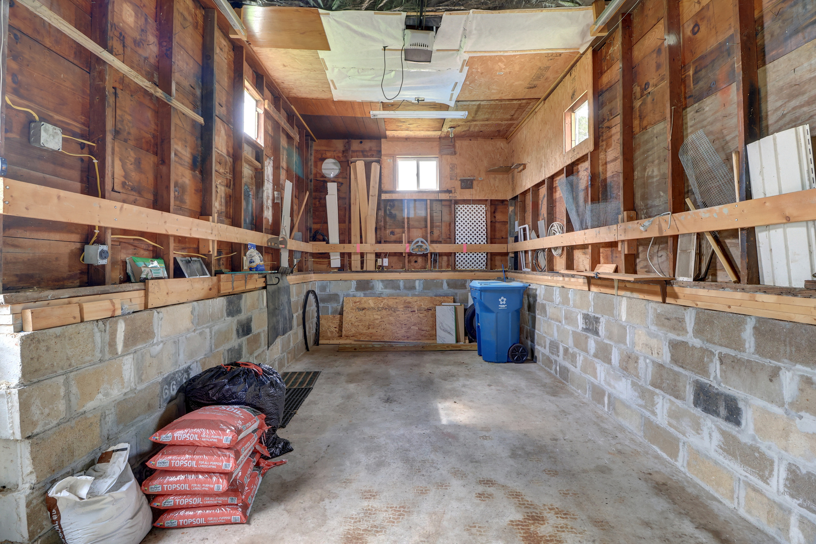 1815 9th Street Camanche, IA 52730 - Photo 30 of 37