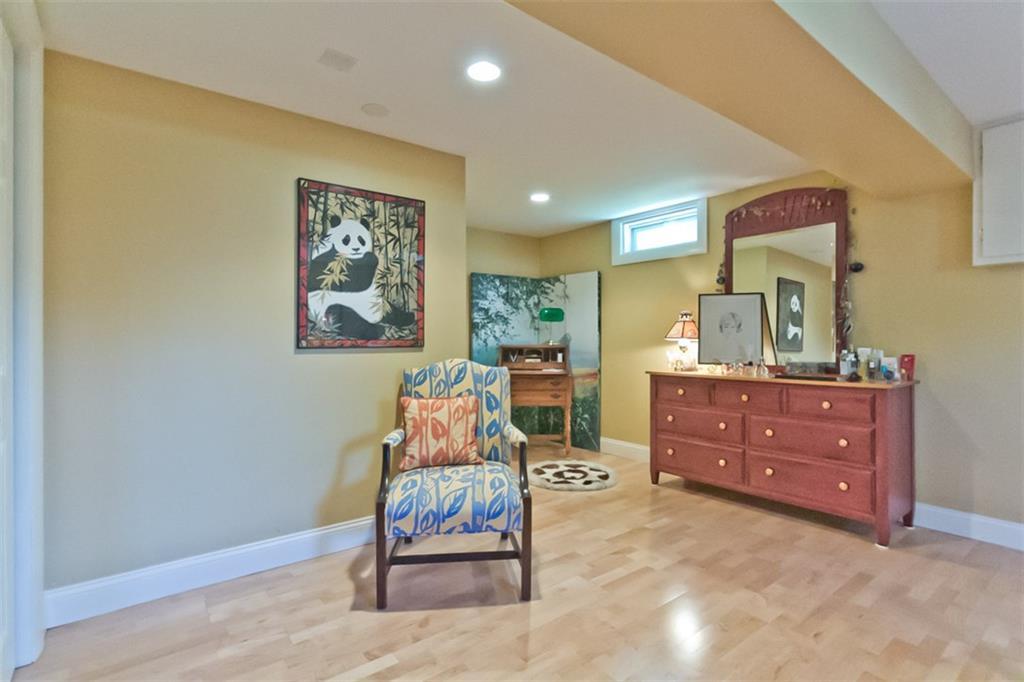 16 Mayflower Road Westbrook, ME 04092 - Photo 29 of 34 Bedroom Alcove