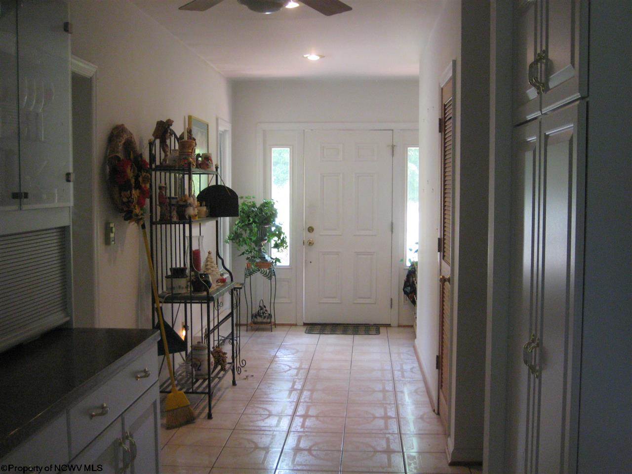 150 Country Club Road Clarksburg, WV 26301 - Photo 5 of 20 Gallery Image 5
