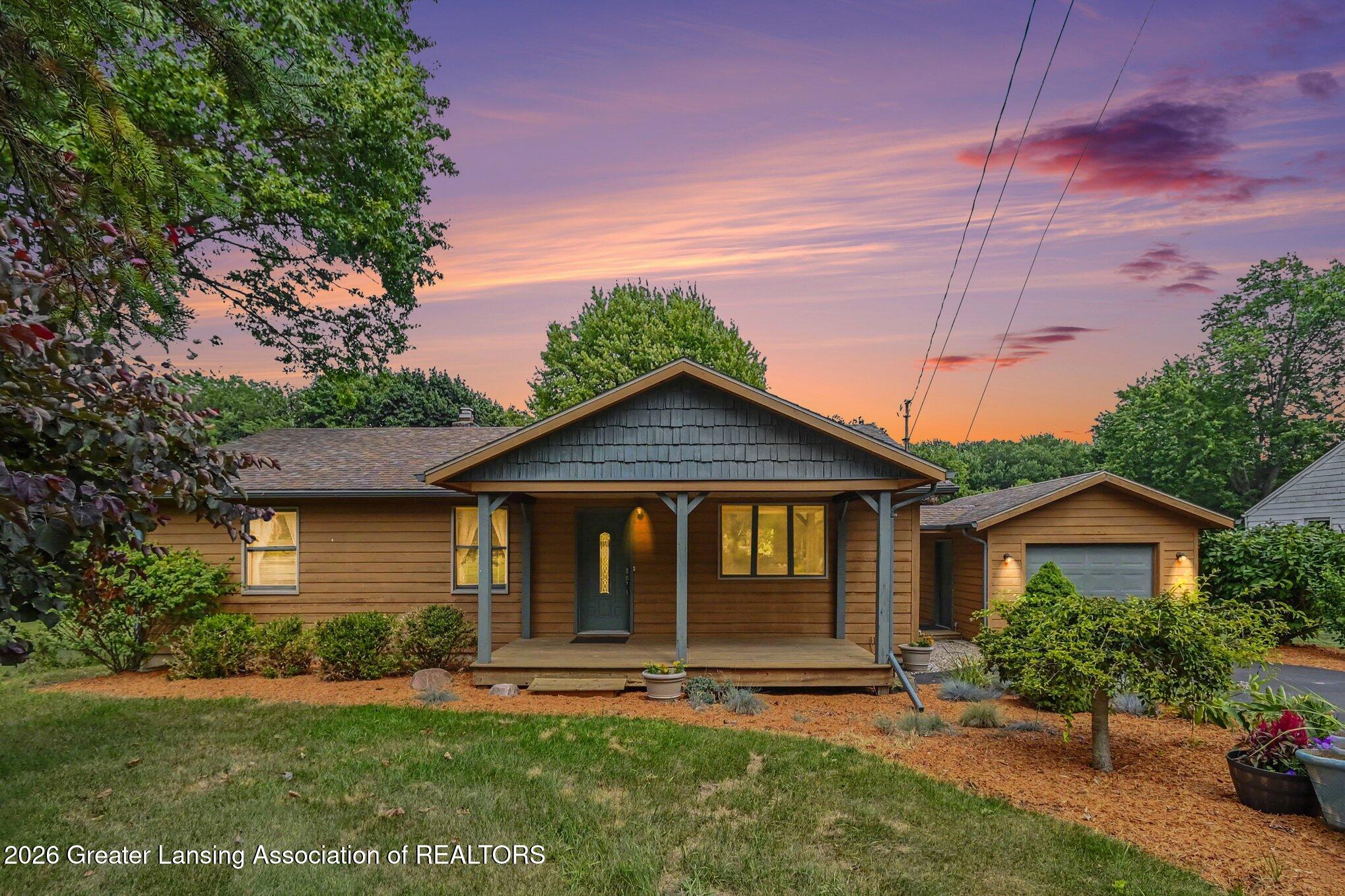 15583 Turner Road Lansing, MI 48906 - Photo 1 of 23 002_file_8389