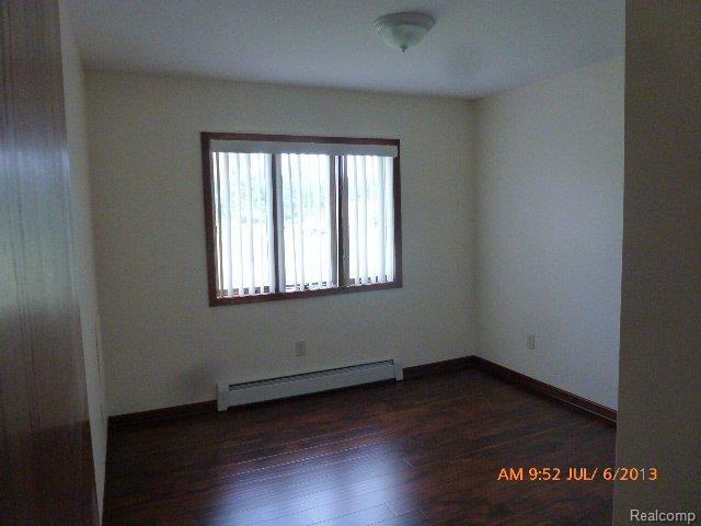 38100 Wick Road Romulus, MI 48174 - Photo 7 of 19 010.JPG