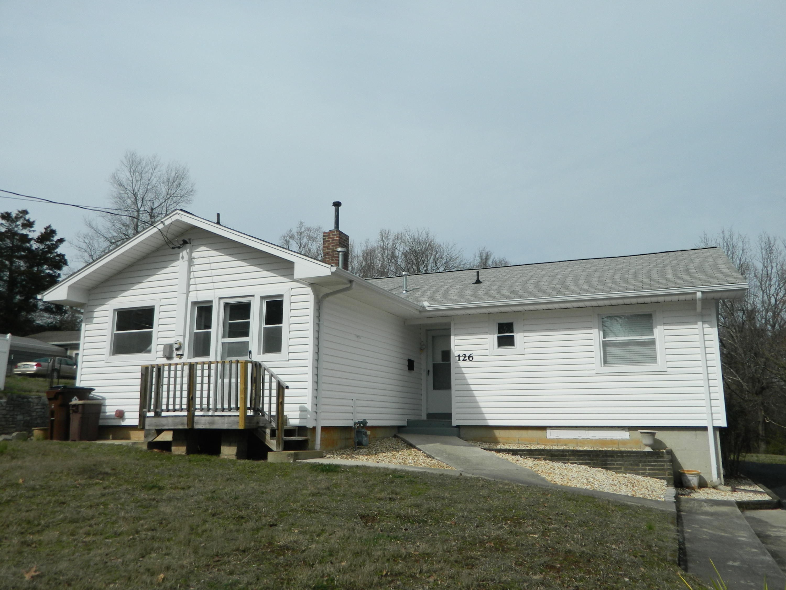 126 Outer Drive Oak Ridge, TN 37830 - Photo 1 of 15 DSCN4272