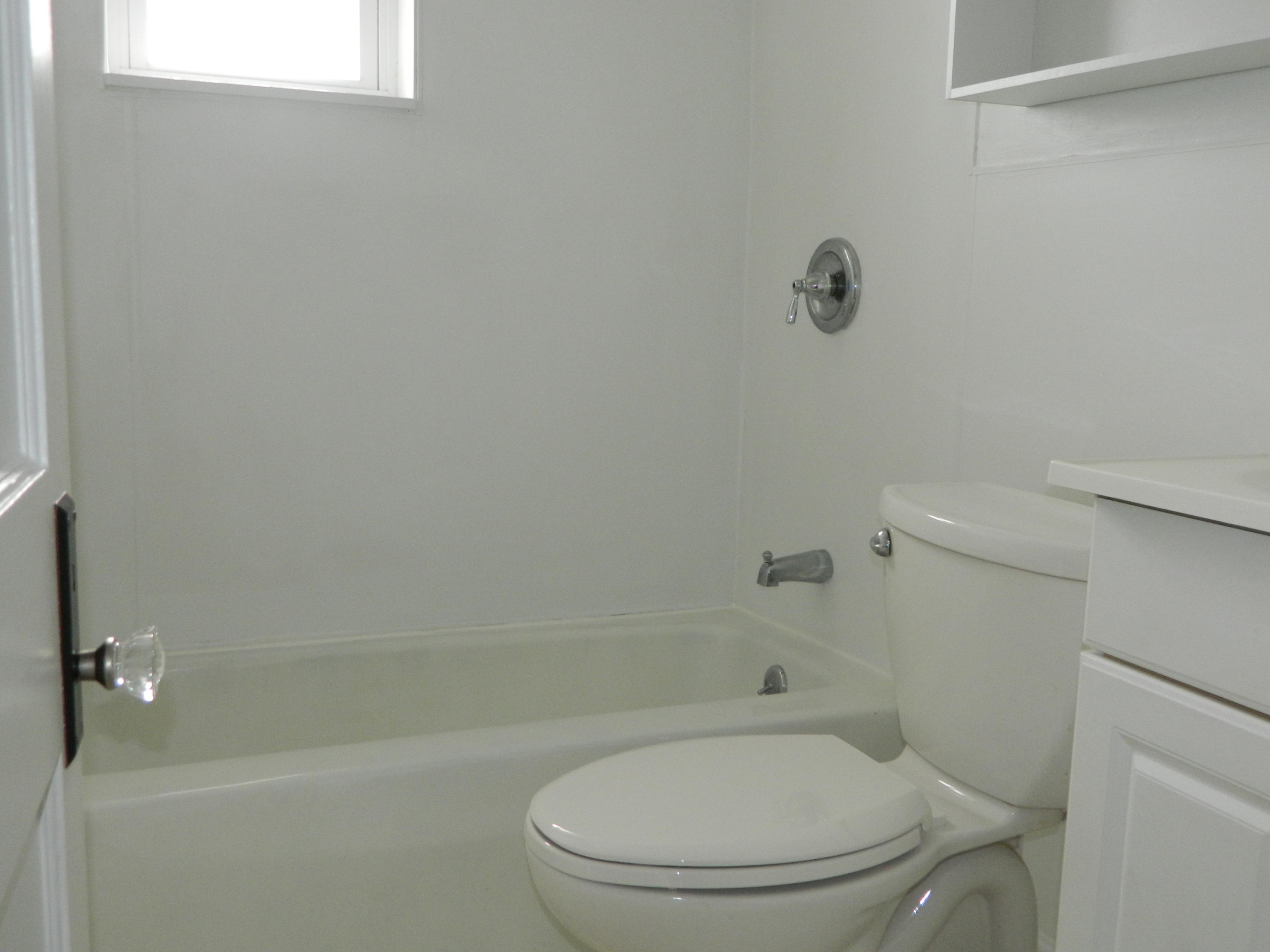 126 Outer Drive Oak Ridge, TN 37830 - Photo 8 of 15 DSCN4264