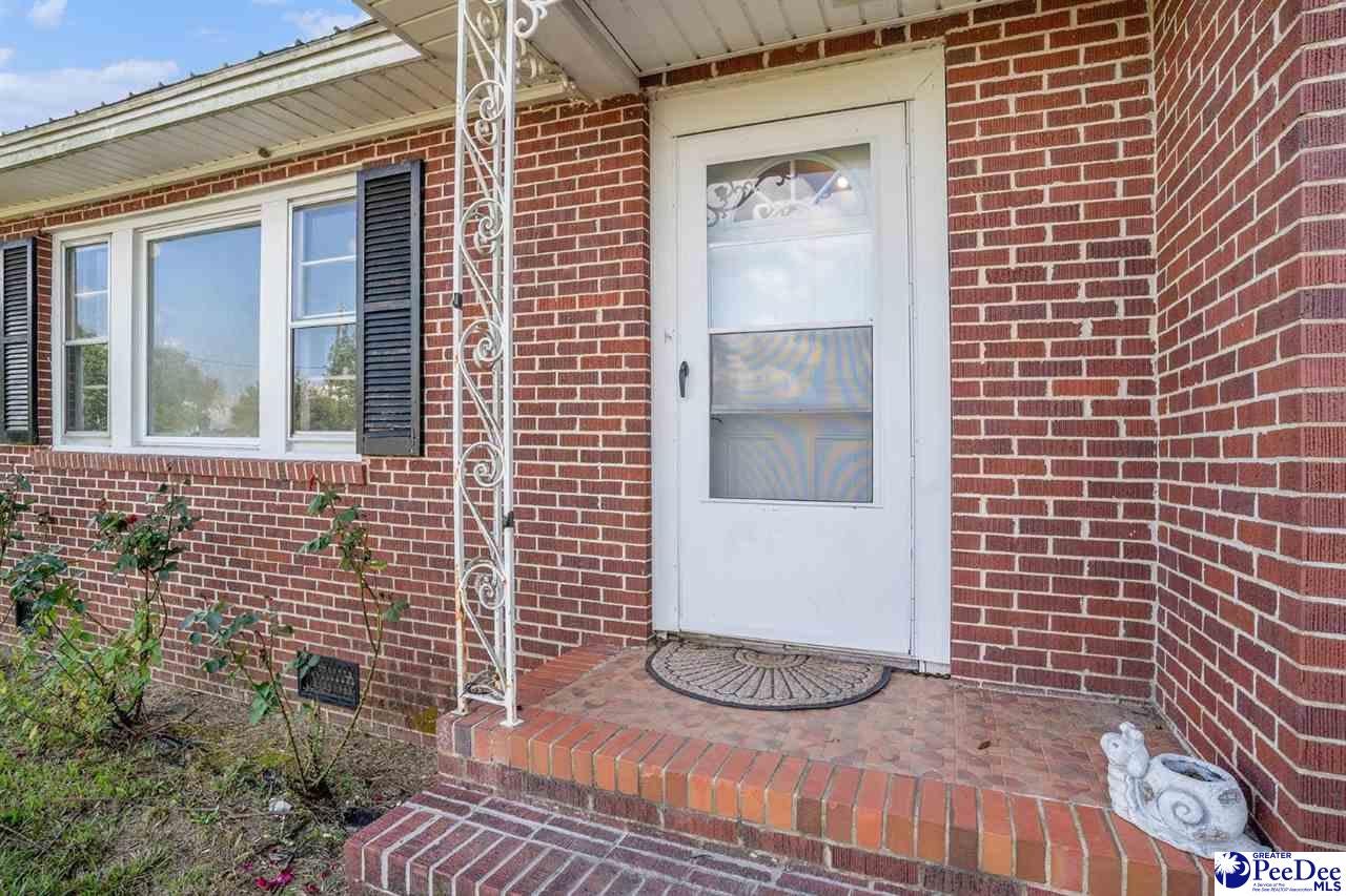 221 East Bay Road Gresham, SC 29546 - Photo 4 of 40 Gallery Image 4