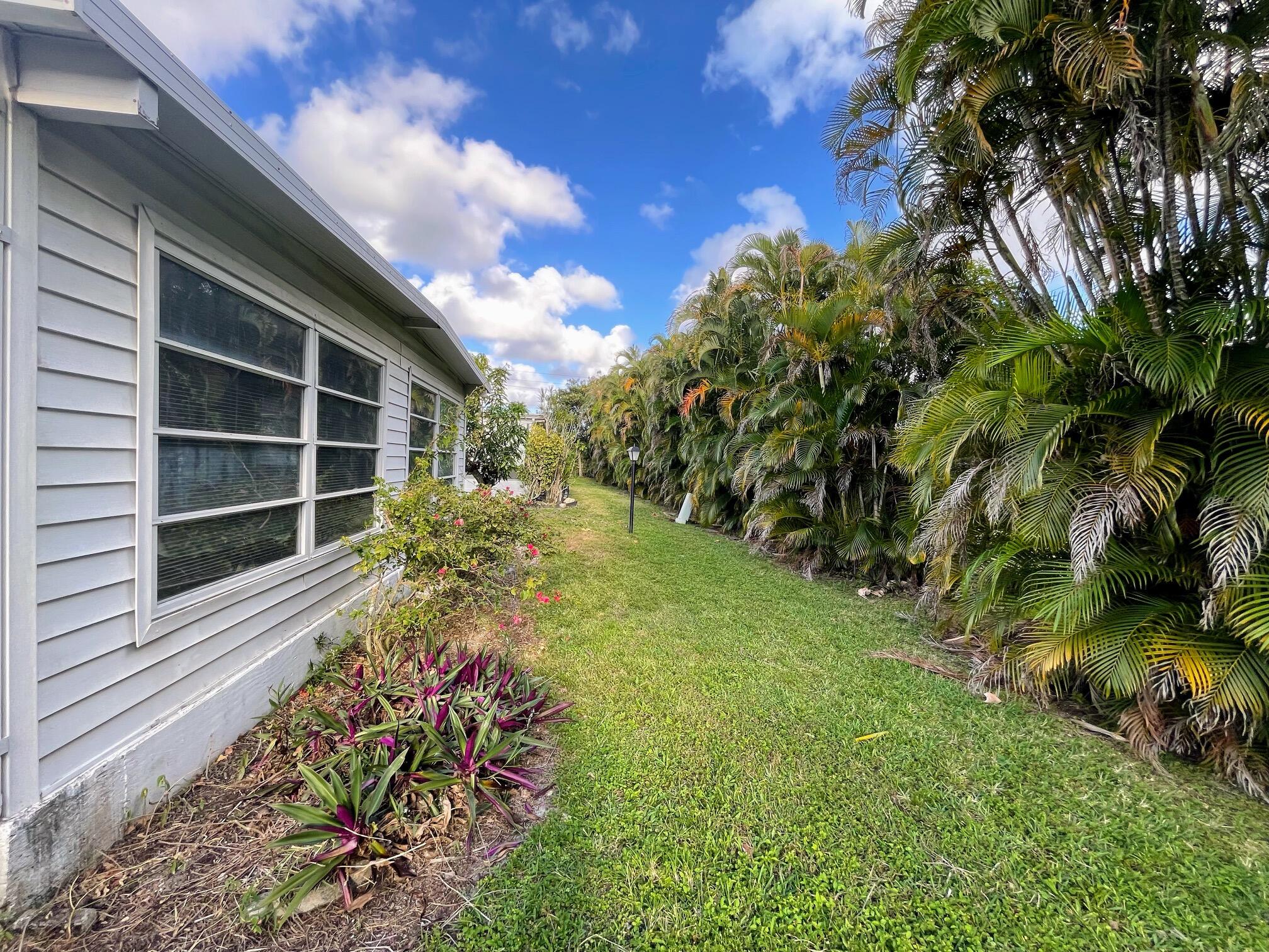 8098 South Street Boca Raton, FL 33433 - Photo 3 of 33 IMG_0041