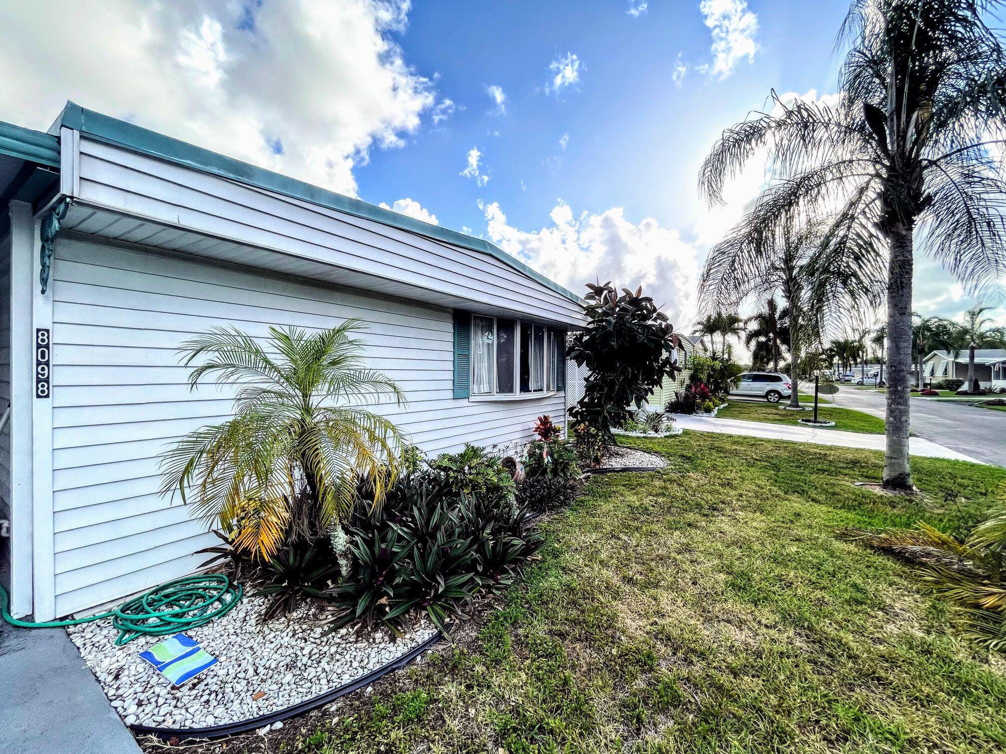 8098 South Street Boca Raton, FL 33433 - Photo 5 of 33 IMG_0045